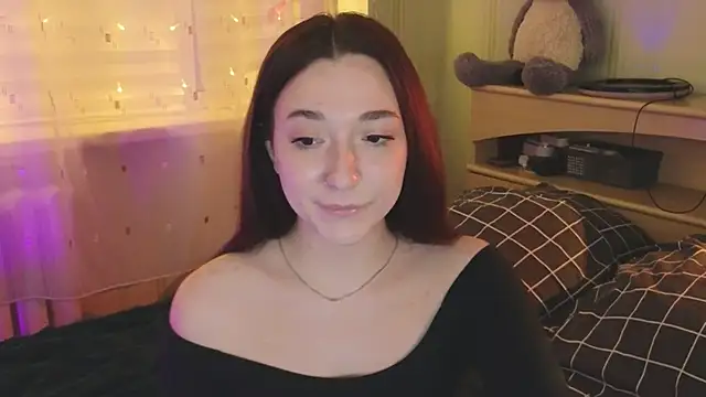 YasmineWest online show from February 20, 4:36 pm