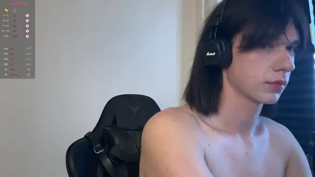 Snapshot of carthylovvve chatting on September 28, 12:54 pm carthylovvve online show from September 28, 12:54 pm