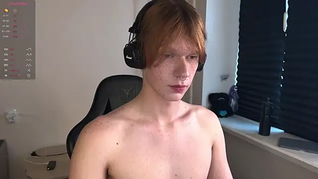 Snapshot of carthylovvve chatting on November 13, 11:31 am carthylovvve online show from November 13, 11:31 am