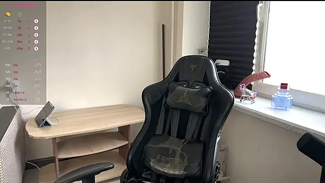 carthylovvve online show from April 14, 2:12 pm