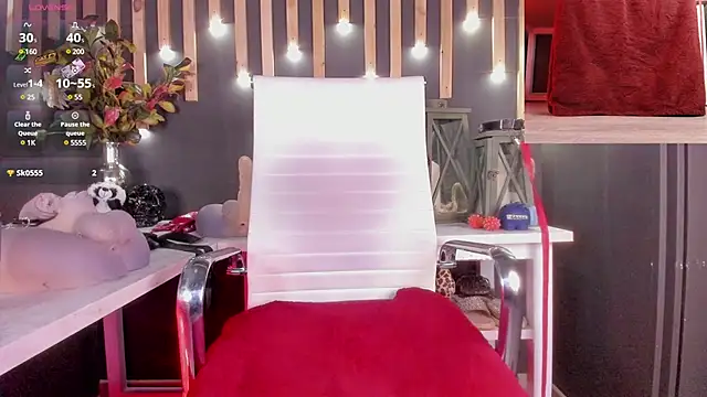 Snapshot of shaaroon_gold chatting on January 21, 5:09 pm shaaroon gold online show from January 21, 5:09 pm