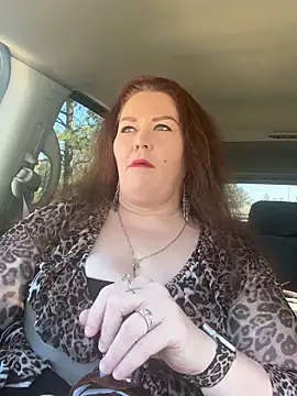 Snapshot of fatfabulous1981 chatting on October 18, 9:04 pm fatfabulous1981 online show from October 18, 9:04 pm