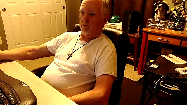 Snapshot of nobledad chatting on October 13, 10:48 am nobledad online show from October 13, 10:48 am