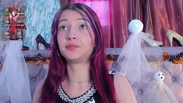 Snapshot of _Scarlett_01 chatting on October 18, 1:23 pm Scarlett 01 online show from October 18, 1:23 pm
