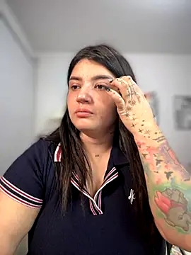 horny roomiess online show from November 23, 11:37 pm