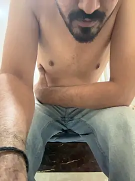 hornyguy271192 online show from December 14, 12:21 pm