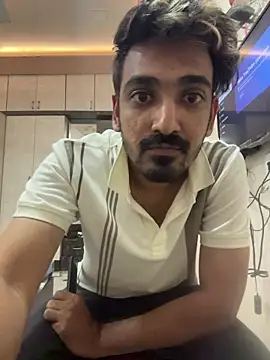 hornyguy271192 online show from December 22, 8:28 pm