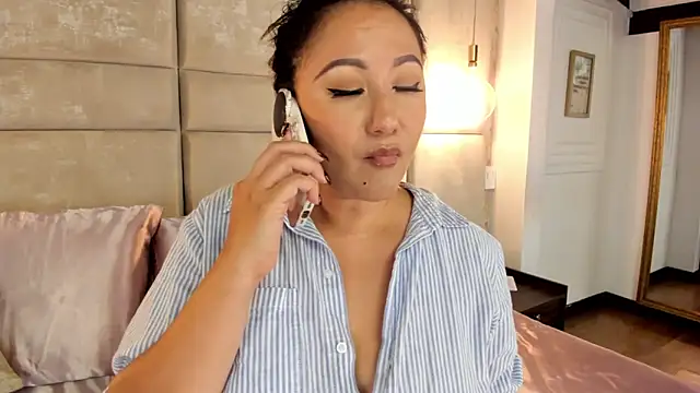 Snapshot of Victoria-Harper chatting on March 10, 3:52 pm Victoria-Harper online show from March 10, 3:52 pm