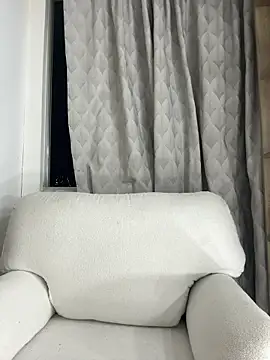 Snapshot of Victoria-Harper chatting on March 16, 1:28 am Victoria-Harper online show from March 16, 1:28 am