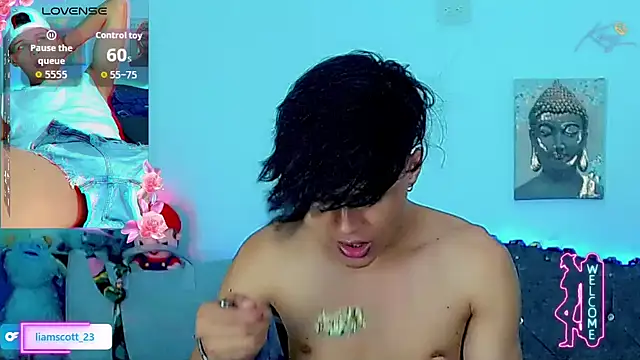 Liamscott  online show from February 4, 10:04 pm