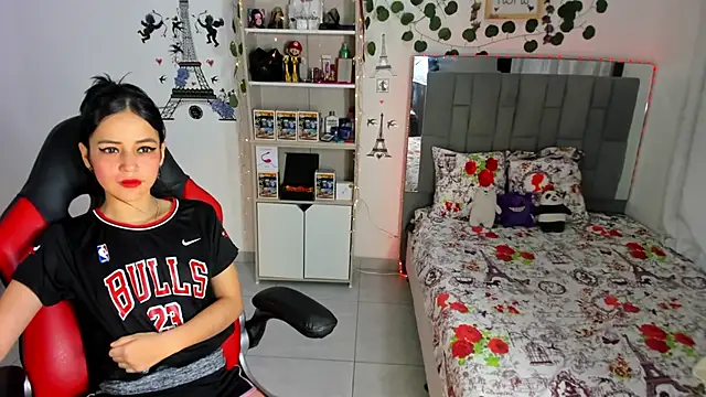 HannaSexyy online show from September 12, 12:55 am