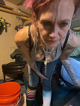 renegade vyxxen online show from February 23, 10:31 pm