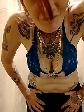 renegade vyxxen online show from March 15, 10:13 am