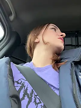 hotAssHell  online show from December 8, 8:30 am