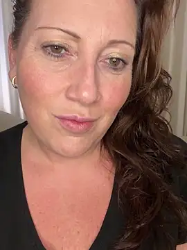 Snapshot of xsexycurvymilf chatting on January 28, 2:42 pm xsexycurvymilf online show from January 28, 2:42 pm