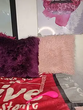 Snapshot of hanaa_18 chatting on November 18, 2:21 pm hanaa 18 online show from November 18, 2:21 pm