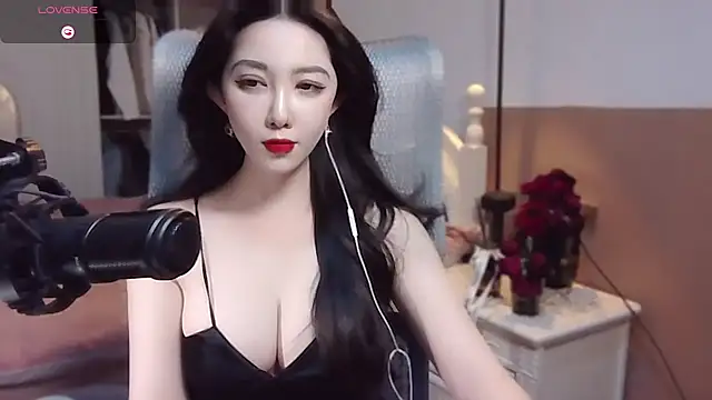 Snapshot of vyizh- chatting on January 15, 1:52 pm vyizh- online show from January 15, 1:52 pm