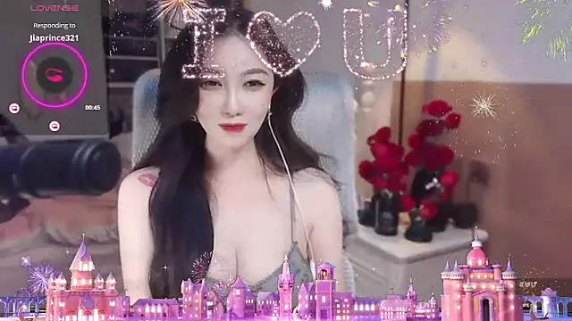 Snapshot of vyizh- chatting on March 11, 1:45 pm vyizh- online show from March 11, 1:45 pm