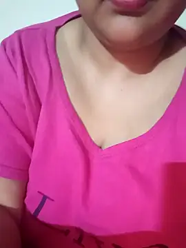 Snapshot of _Redwine_ chatting on February 6, 12:22 am  Redwine  online show from February 6, 12:22 am