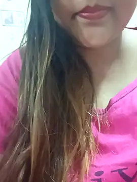 Snapshot of _Redwine_ chatting on February 13, 5:54 pm  Redwine  online show from February 13, 5:54 pm