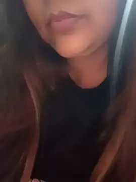 Snapshot of _Redwine_ chatting on March 20, 7:14 pm  Redwine  online show from March 20, 7:14 pm