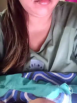 Snapshot of _Redwine_ chatting on September 18, 8:00 pm  Redwine  online show from September 18, 8:00 pm