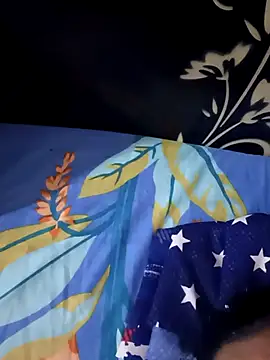 Snapshot of _Redwine_ chatting on September 19, 7:58 pm  Redwine  online show from September 19, 7:58 pm