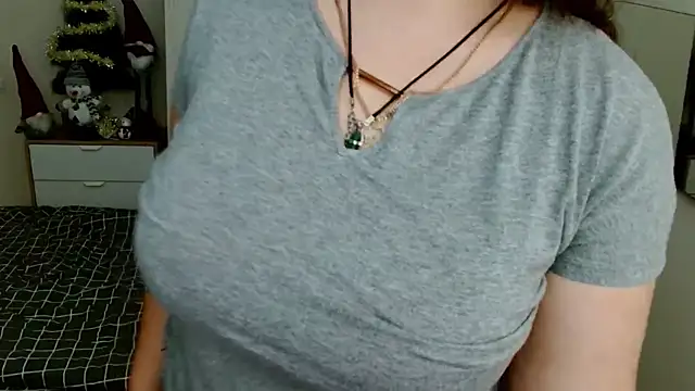 Snapshot of leila_beayte_ chatting on January 17, 3:22 pm leila beayte online show from January 17, 3:22 pm