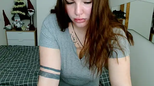 Snapshot of leila_beayte_ chatting on January 17, 6:23 pm leila beayte online show from January 17, 6:23 pm