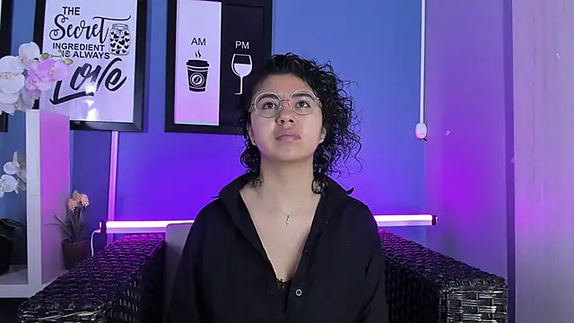 Amareto  online show from January 31, 11:46 am