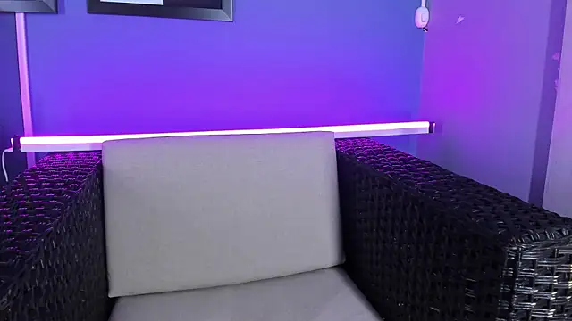 Amareto  online show from January 31, 2:49 pm