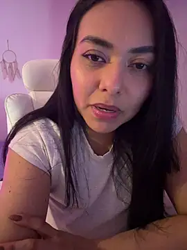 PetitLumiere online show from February 3, 12:58 am