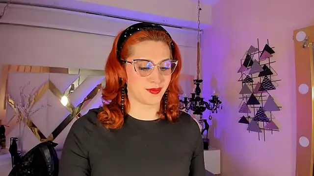 Juliana Saenzz online show from March 15, 12:24 pm