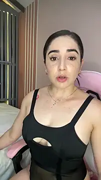 Victoria-And1 online show from December 20, 1:45 am