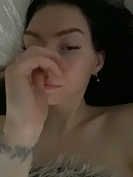 Snapshot of Lisaaa_Alisa chatting on February 1, 12:29 am Lisaaa Alisa online show from February 1, 12:29 am
