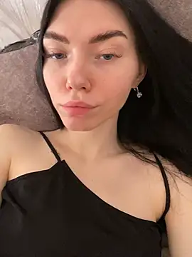 Snapshot of Lisaaa_Alisa chatting on February 11, 4:01 am Lisaaa Alisa online show from February 11, 4:01 am