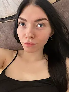 Snapshot of Lisaaa_Alisa chatting on February 11, 7:12 am Lisaaa Alisa online show from February 11, 7:12 am