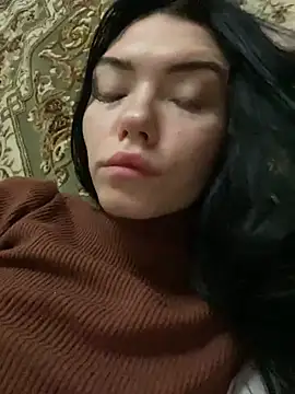 Snapshot of Lisaaa_Alisa chatting on February 14, 8:15 pm Lisaaa Alisa online show from February 14, 8:15 pm