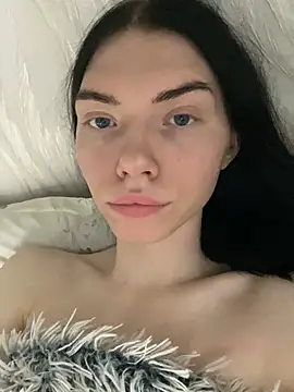Snapshot of Lisaaa_Alisa chatting on February 24, 9:09 pm Lisaaa Alisa online show from February 24, 9:09 pm