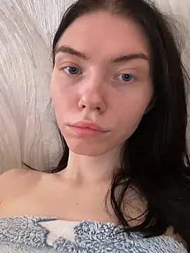 Snapshot of Lisaaa_Alisa chatting on March 7, 9:29 am Lisaaa Alisa online show from March 7, 9:29 am