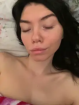 Snapshot of Lisaaa_Alisa chatting on September 15, 4:12 am Lisaaa Alisa online show from September 15, 4:12 am