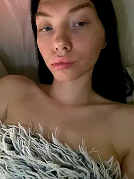 Snapshot of Lisaaa_Alisa chatting on October 6, 10:18 pm Lisaaa Alisa online show from October 6, 10:18 pm