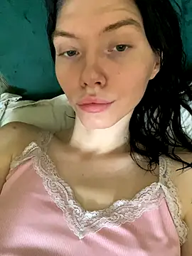 Snapshot of Lisaaa_Alisa chatting on November 3, 3:30 am Lisaaa Alisa online show from November 3, 3:30 am