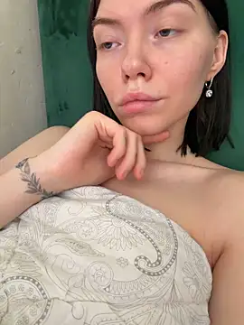 Lisaaa Alisa online show from March 15, 8:53 am