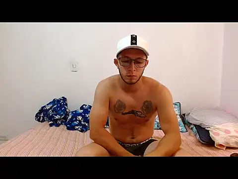 king-Randal online show from April 14, 3:07 pm