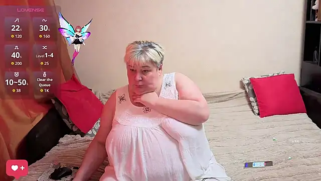 Snapshot of Klio5678 chatting on October 24, 9:49 am Klio5678 online show from October 24, 9:49 am