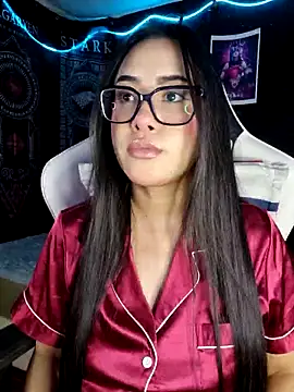 Snapshot of Janna_mnt chatting on November 14, 3:38 am Janna mnt online show from November 14, 3:38 am