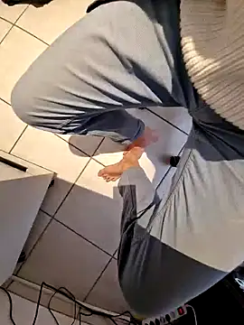 Snapshot of Lorent6969 chatting on January 20, 11:56 am Lorent6969 online show from January 20, 11:56 am