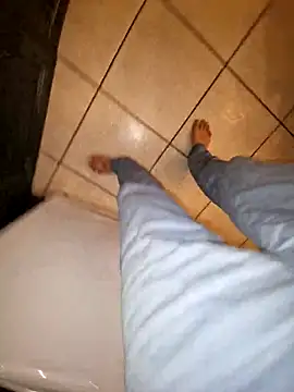 Snapshot of Lorent6969 chatting on February 6, 4:42 am Lorent6969 online show from February 6, 4:42 am