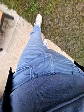 Snapshot of Lorent6969 chatting on February 6, 7:45 am Lorent6969 online show from February 6, 7:45 am